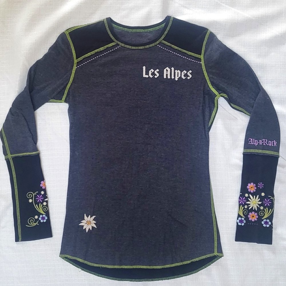 Les Alpes Embroidered Long Sleeve Shirt